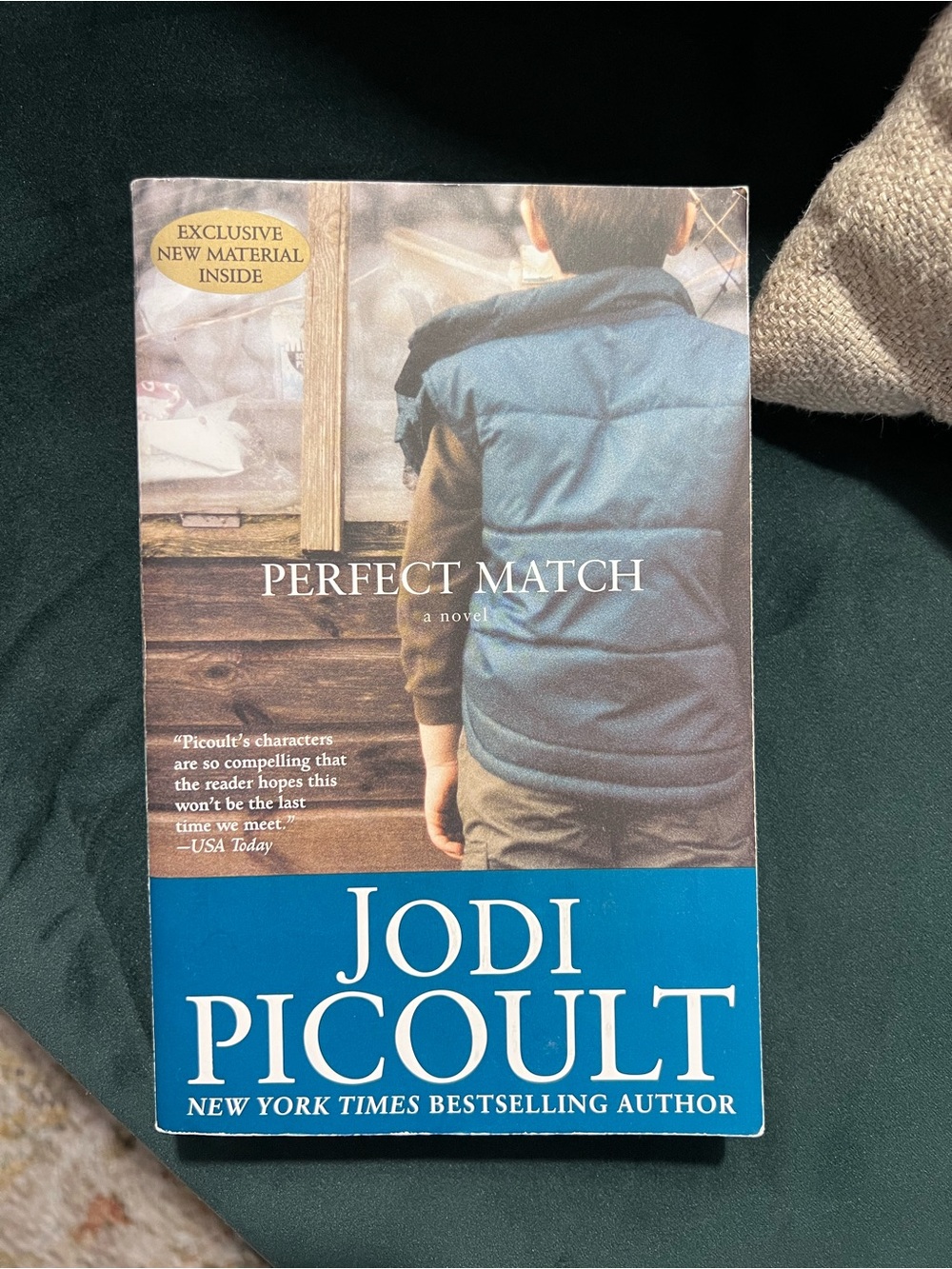 Perfect Match by Jodi Picoult - Blue Cover Paperback